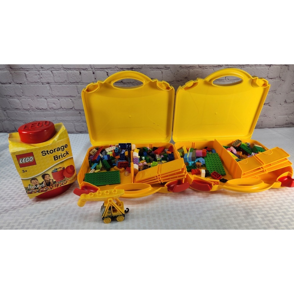 Two LEGO Storage Carry Case + 302 Lego Blocks + Thomas LEGO+ Dividers + New Cube